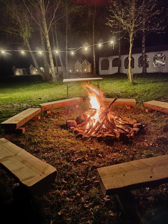 Villa Zagajnik Country Camp Obok Suntago à Grabce-Towarzystwo Extérieur photo